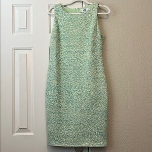 Badgley Mischka Belle Green Midi Dress with Elegant Design